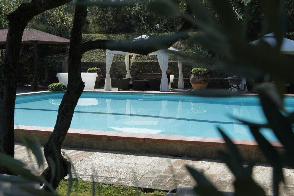 Il Poggio Dei Pettirossi Hotel Беваня Екстериор снимка