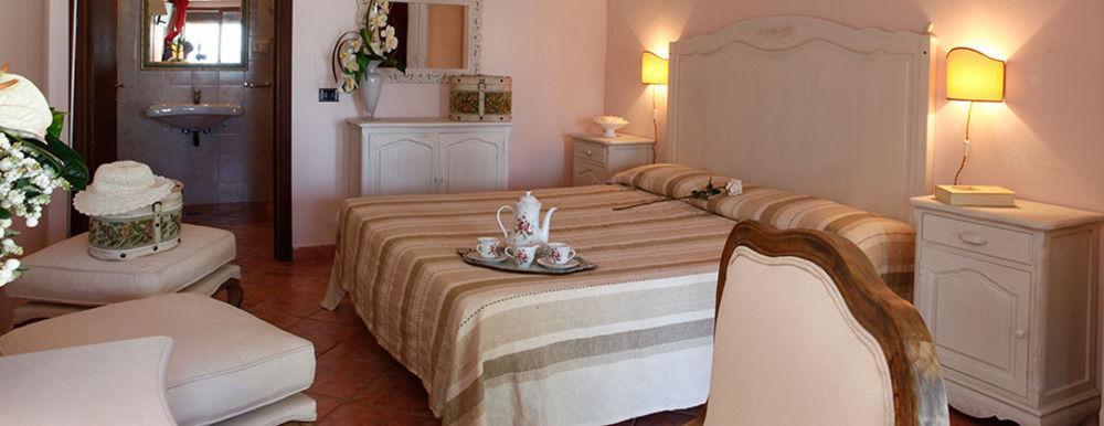 Il Poggio Dei Pettirossi Hotel Беваня Екстериор снимка