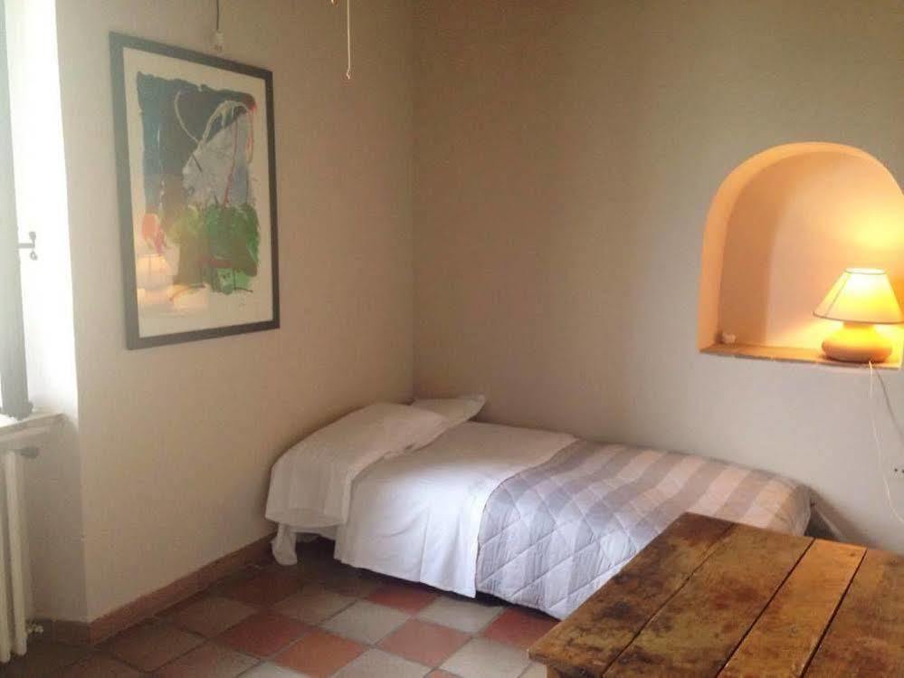 Il Poggio Dei Pettirossi Hotel Беваня Екстериор снимка